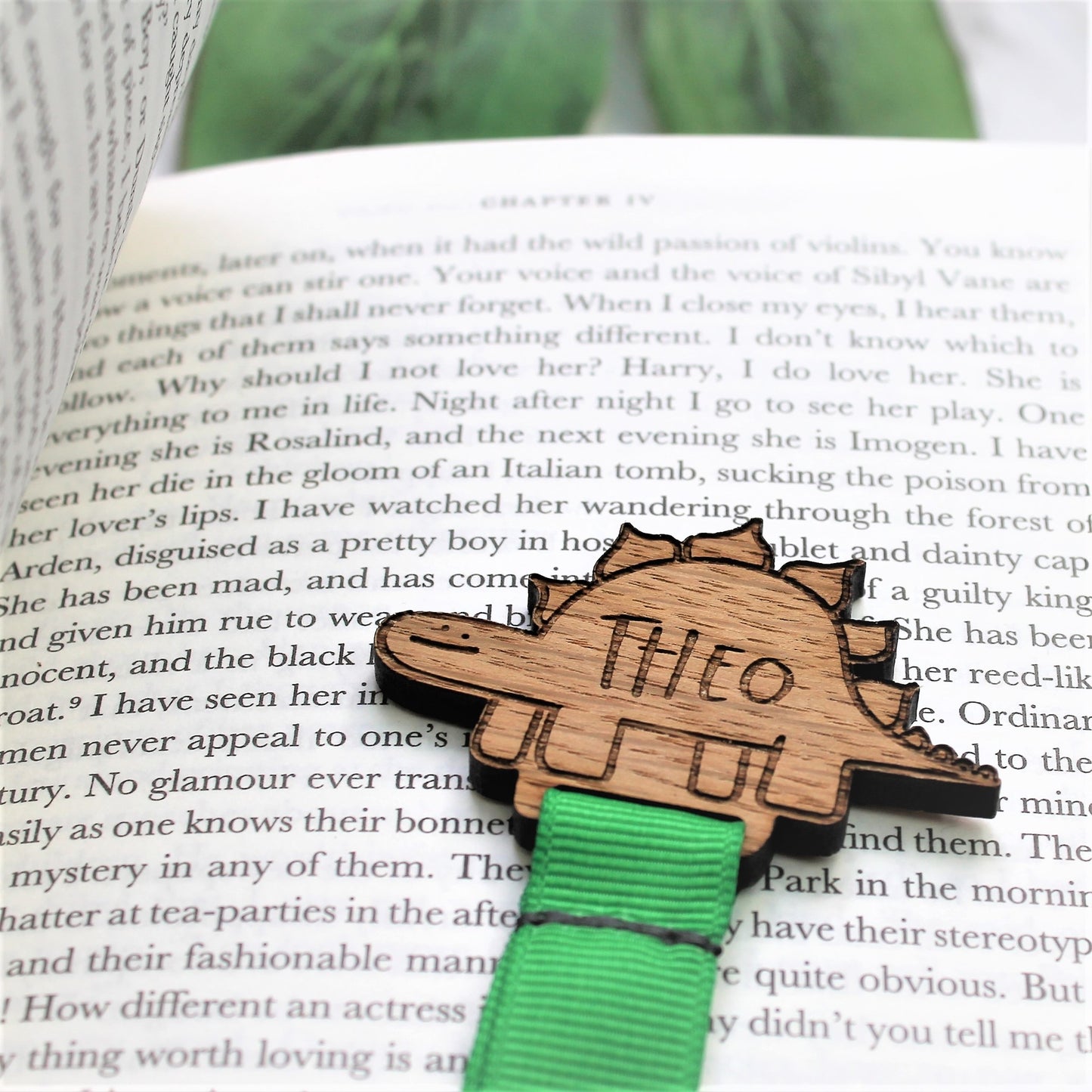 wooden dinosaur personalised bookmark for kids with green ribbon