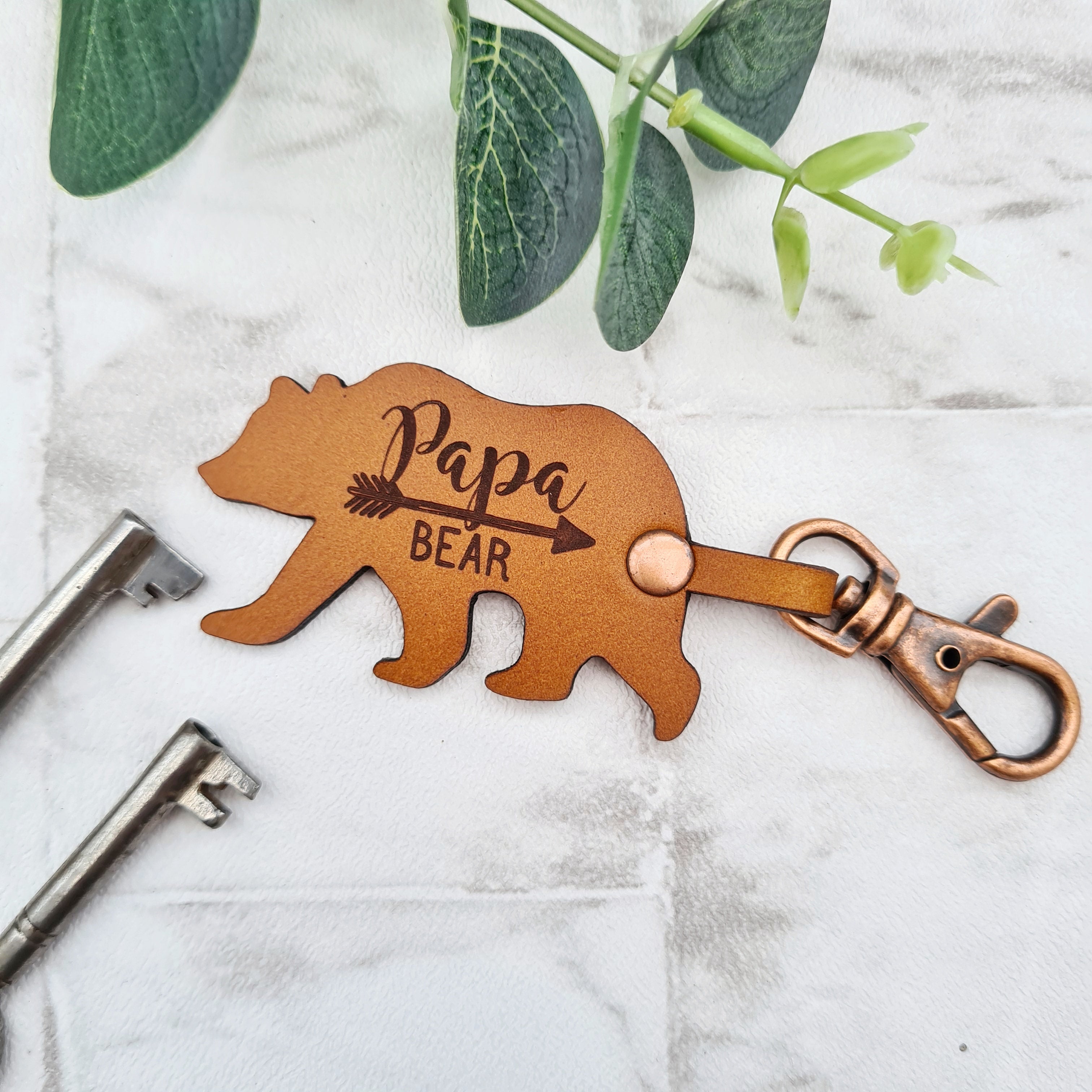 Papa 2025 bear keyring