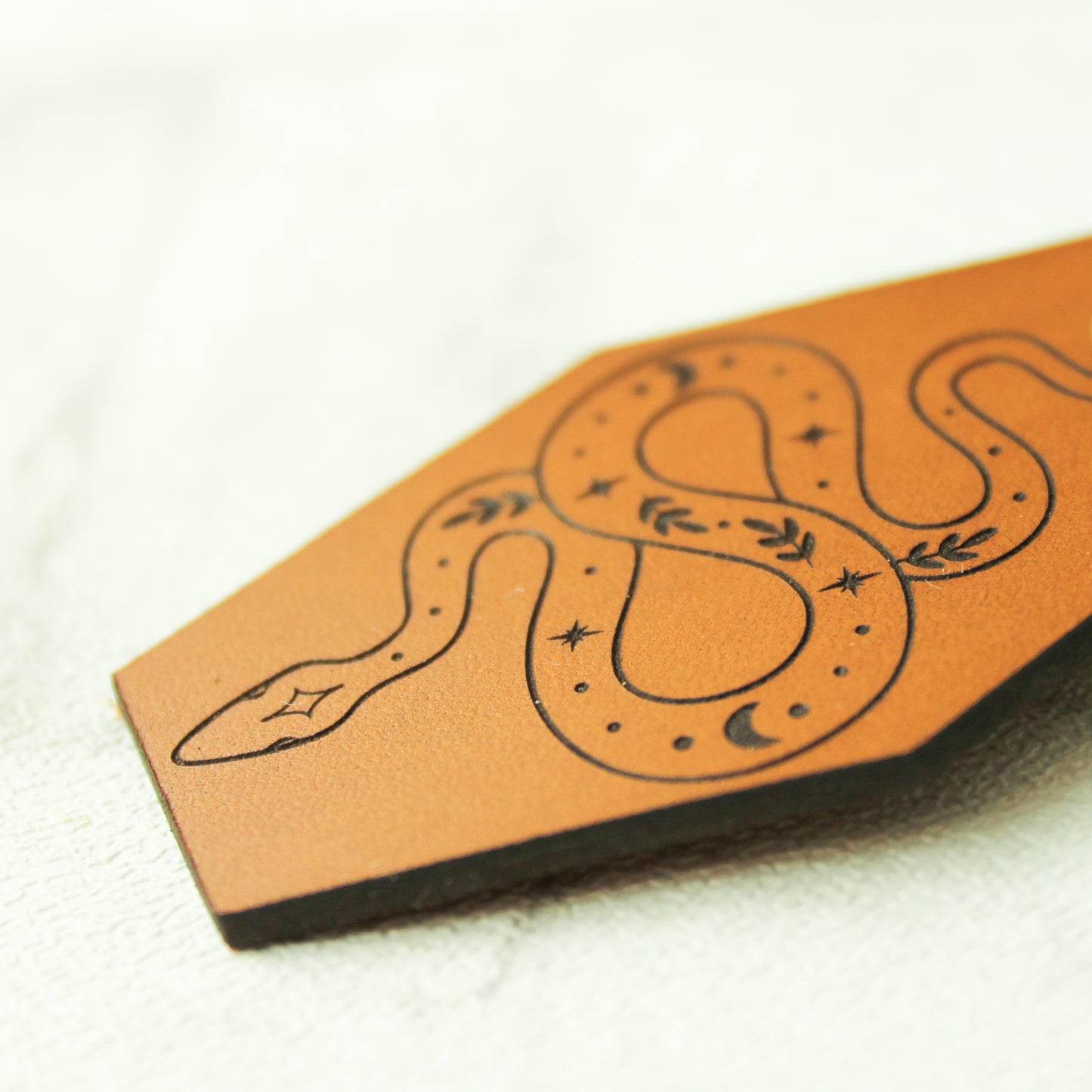 snake design leather keyring
