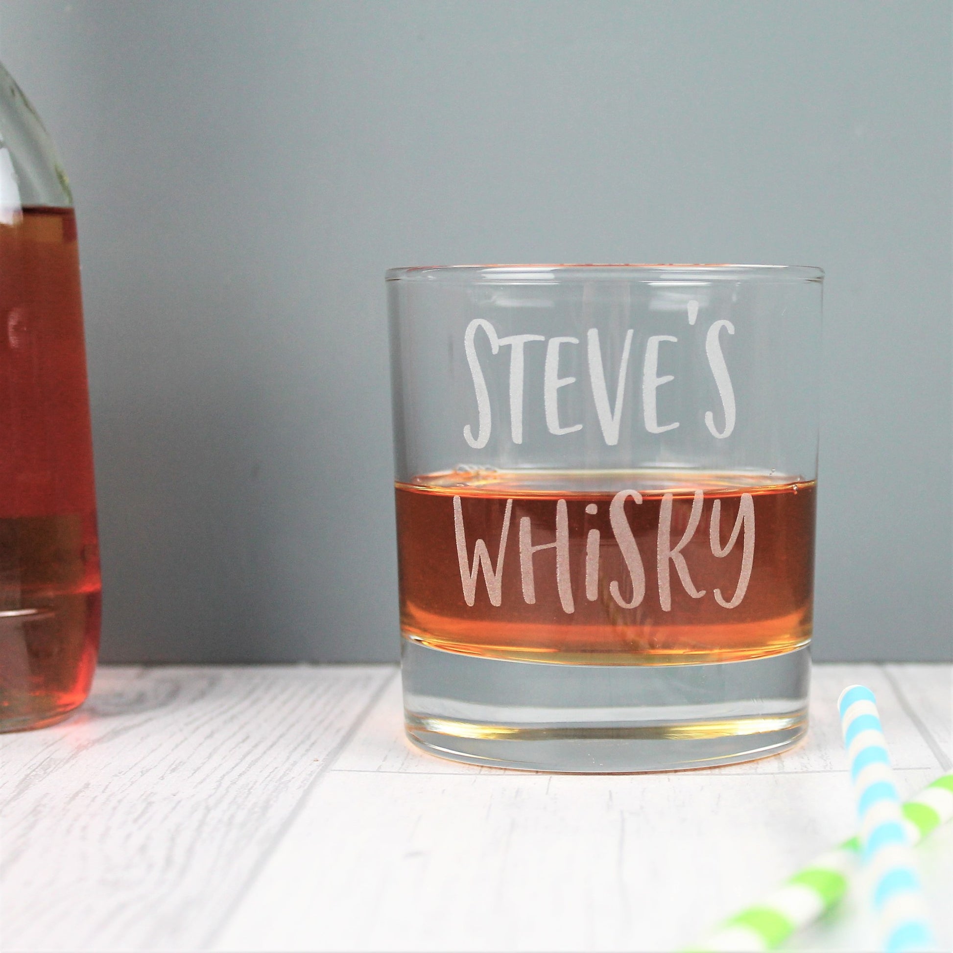 Whisky Glass personalised with the name of your choice 