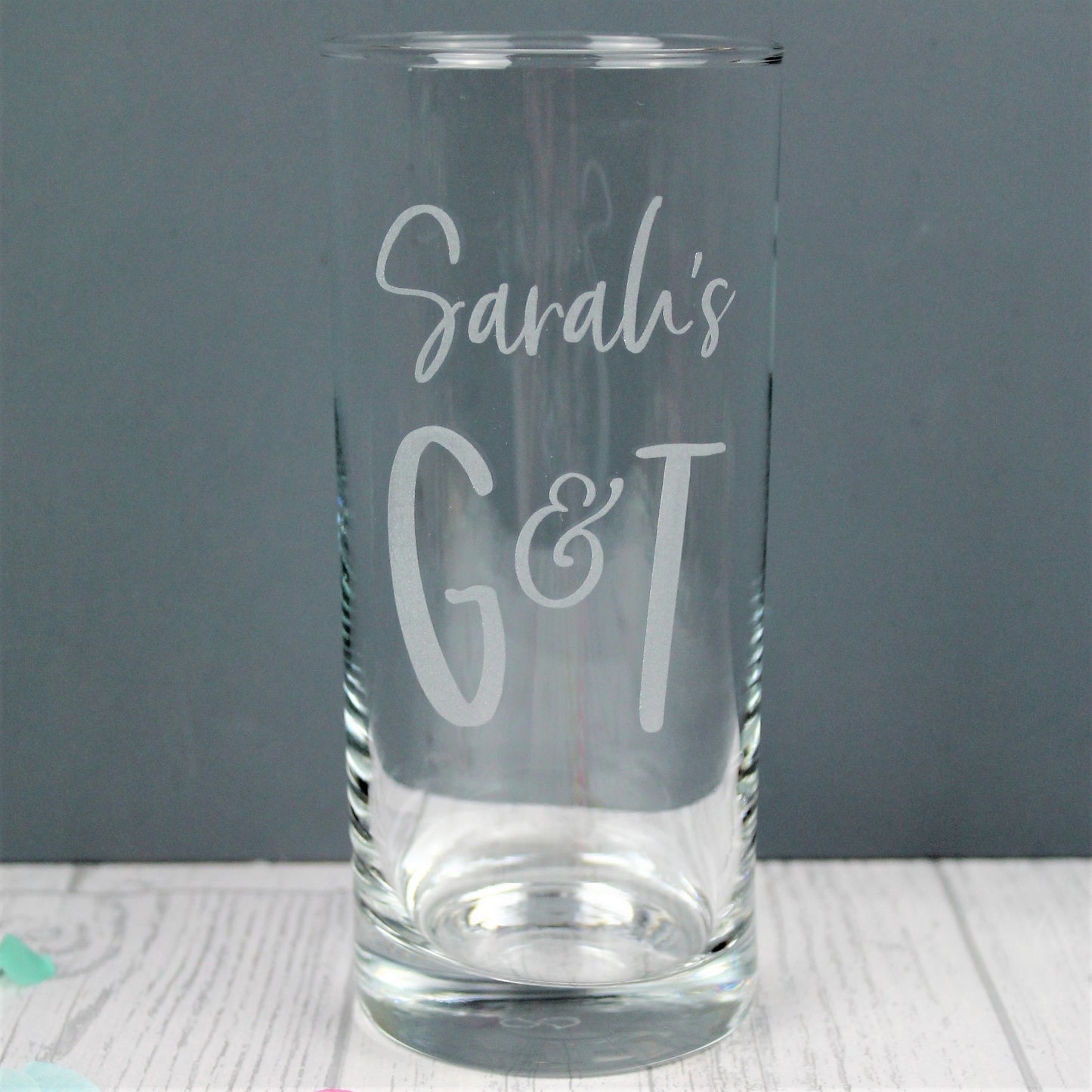 Engraved long gin and tonic glass - personalised with the name of your choice. Perfect best friend gift for gin lover