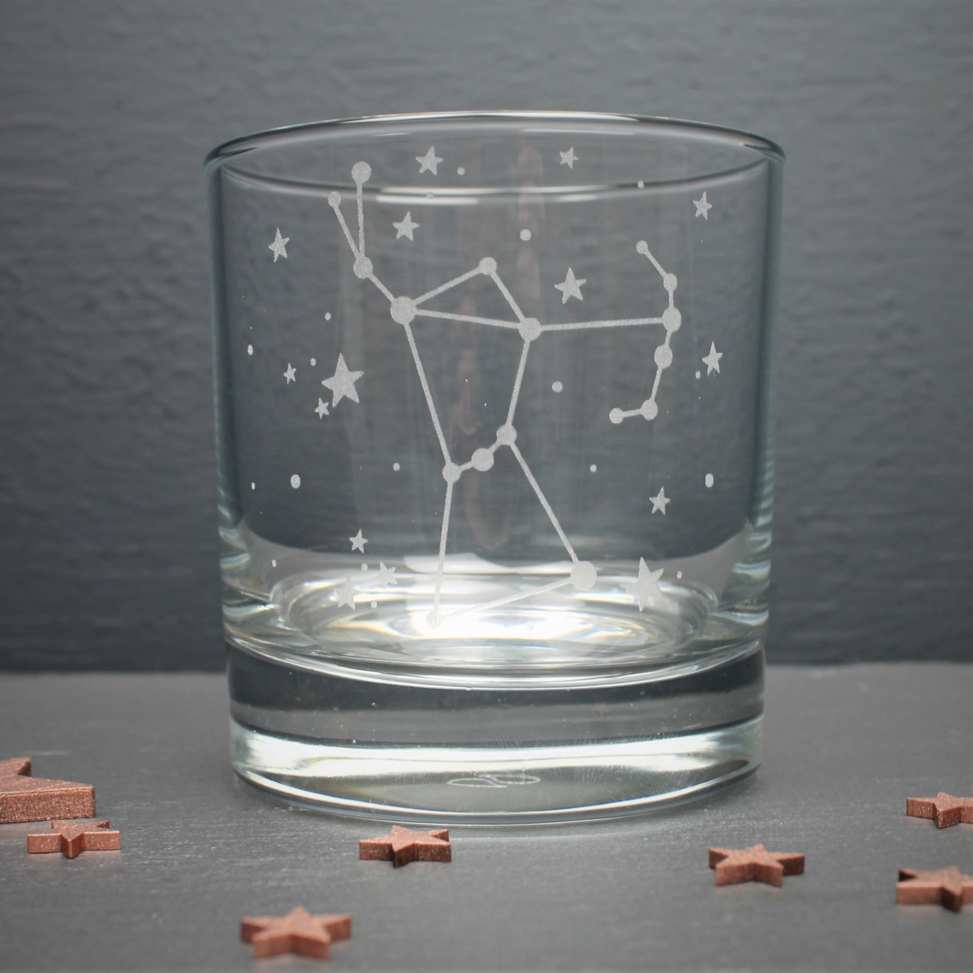 Glass tumbler engraved with the Orion constellation and star design