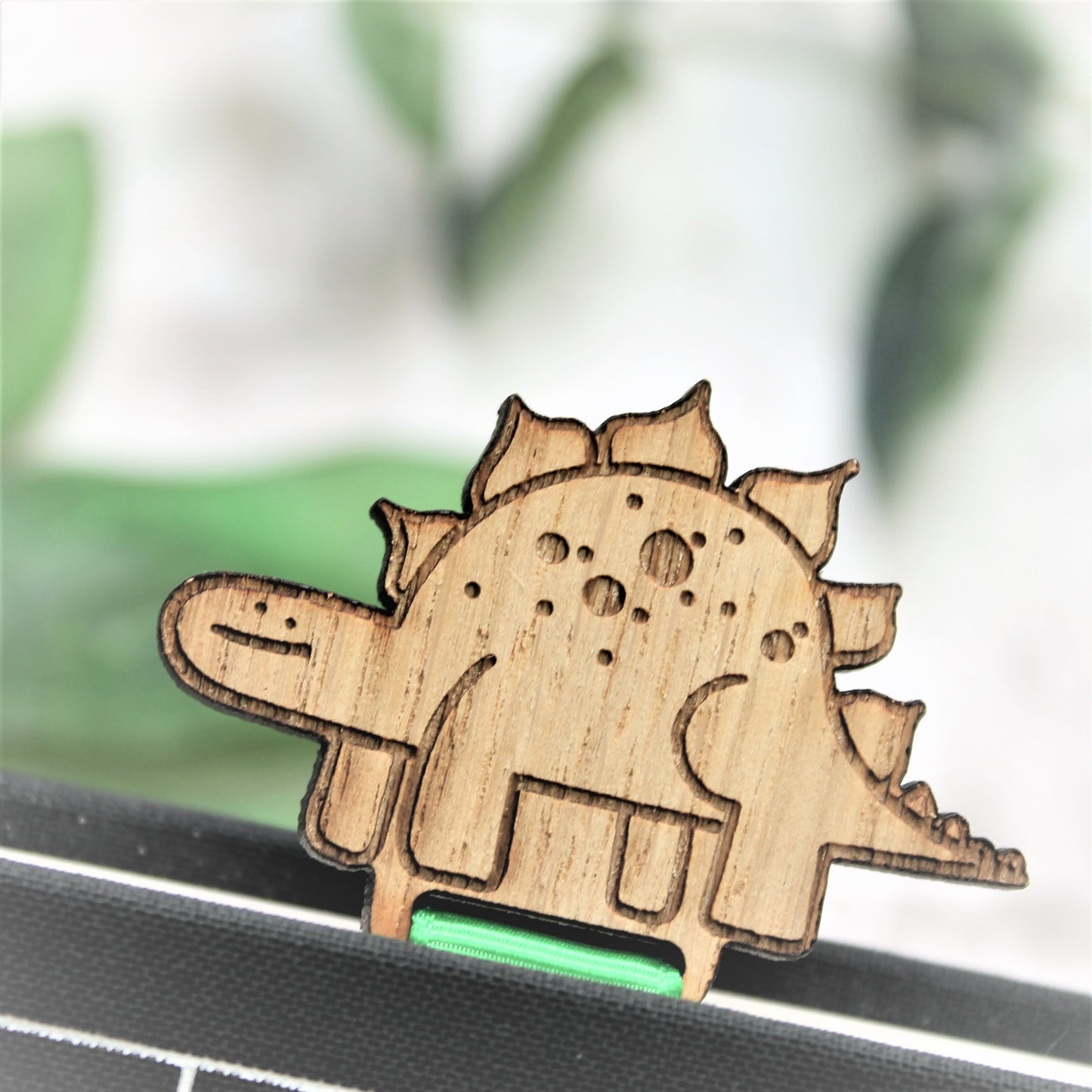 cute dinosaur bookmark for bookworm with green ribbon 